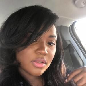 Meet your Posher, Quinn